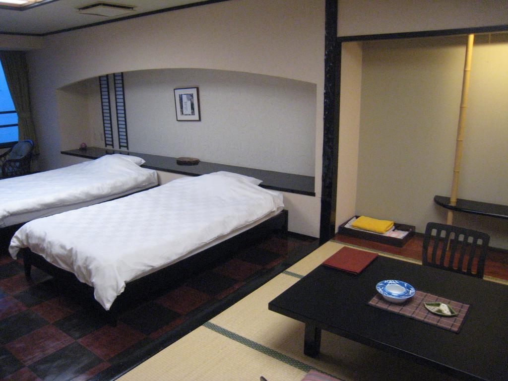 Utsumionsen Ichizu Hotel Aichi Luaran gambar