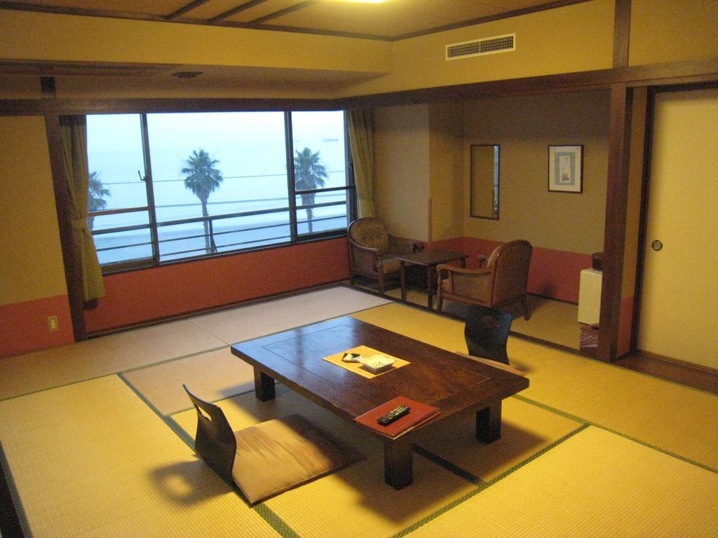 Utsumionsen Ichizu Hotel Aichi Luaran gambar