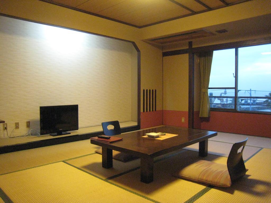Utsumionsen Ichizu Hotel Aichi Luaran gambar